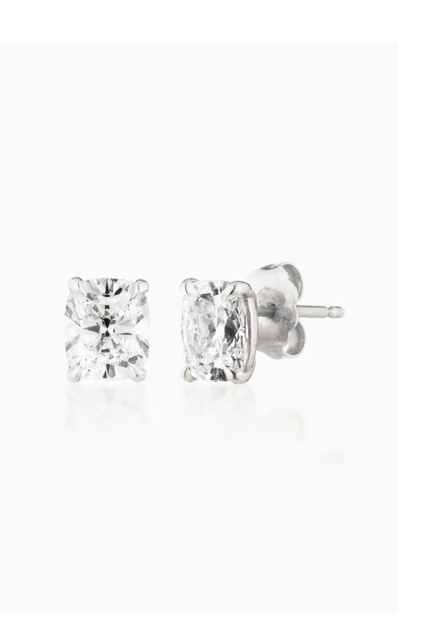 LE PREMIER AMOUR CUSHION CUT STUD 1.01 CARAT - White Gold >> Shop Now