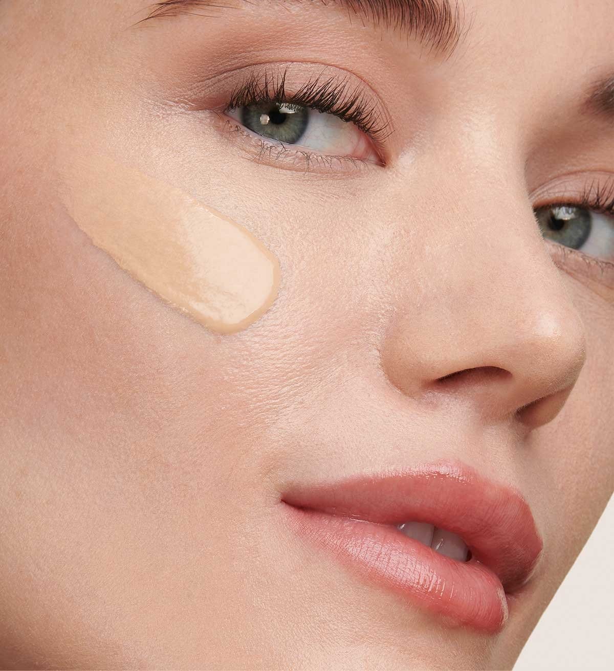 Luminous Silk Foundation