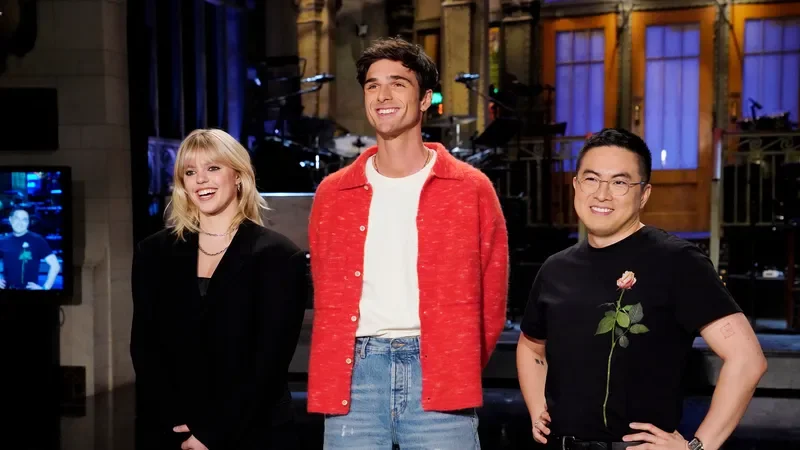 SATURDAY NIGHT LIVE -- %22Jacob Elordi, Renee Rapp%22 Episode 1853 -- Pictured: (l-r) Musical guest Renee Rapp, host Jacob Elordi, and Bowen Yang during Promos in Studio 8H on Thursday, January 18, 2024 -- (Photo by: Rosalind O'Connor/NBC via Getty Images)
