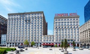 Historic Hotel in Chicago’s Loop