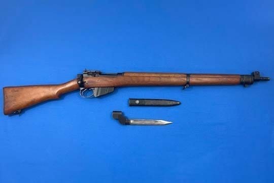 C&R 1954 Enfield, 303, w/ matching Bayonet & Scabbard! Penny Start! NR