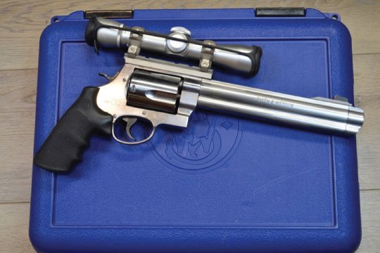 Smith and Wesson 500 magnum .500 S&W 8.375 w/ optic & box