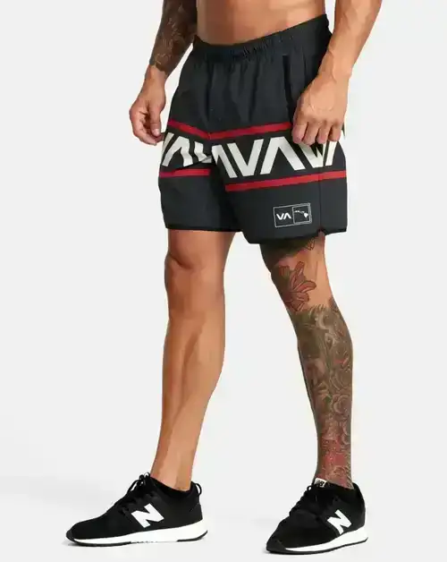 RVCA Hawaii Banded Yogger Stretch 17" Technical Shorts