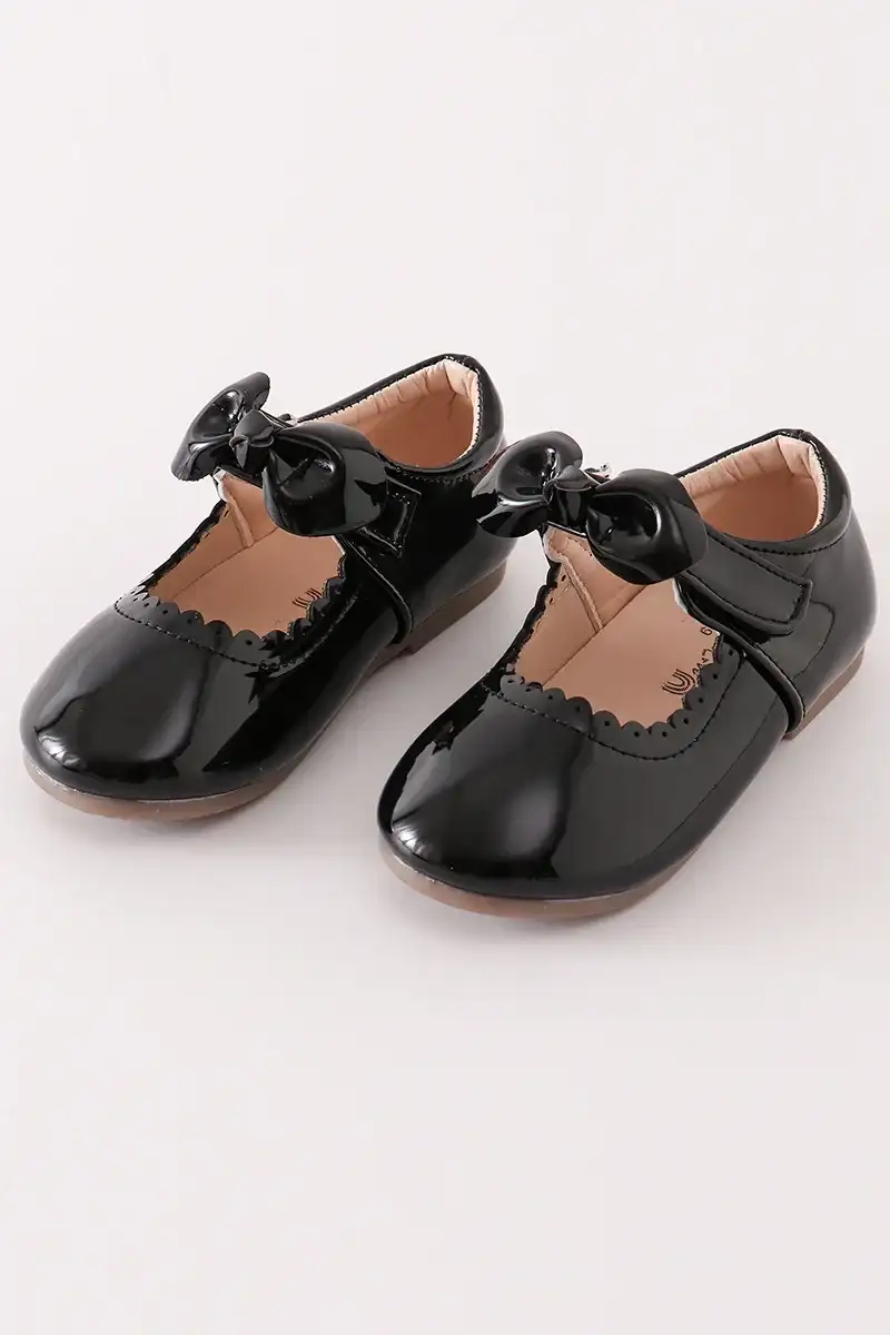 Image of Black bow mary jane shoes
