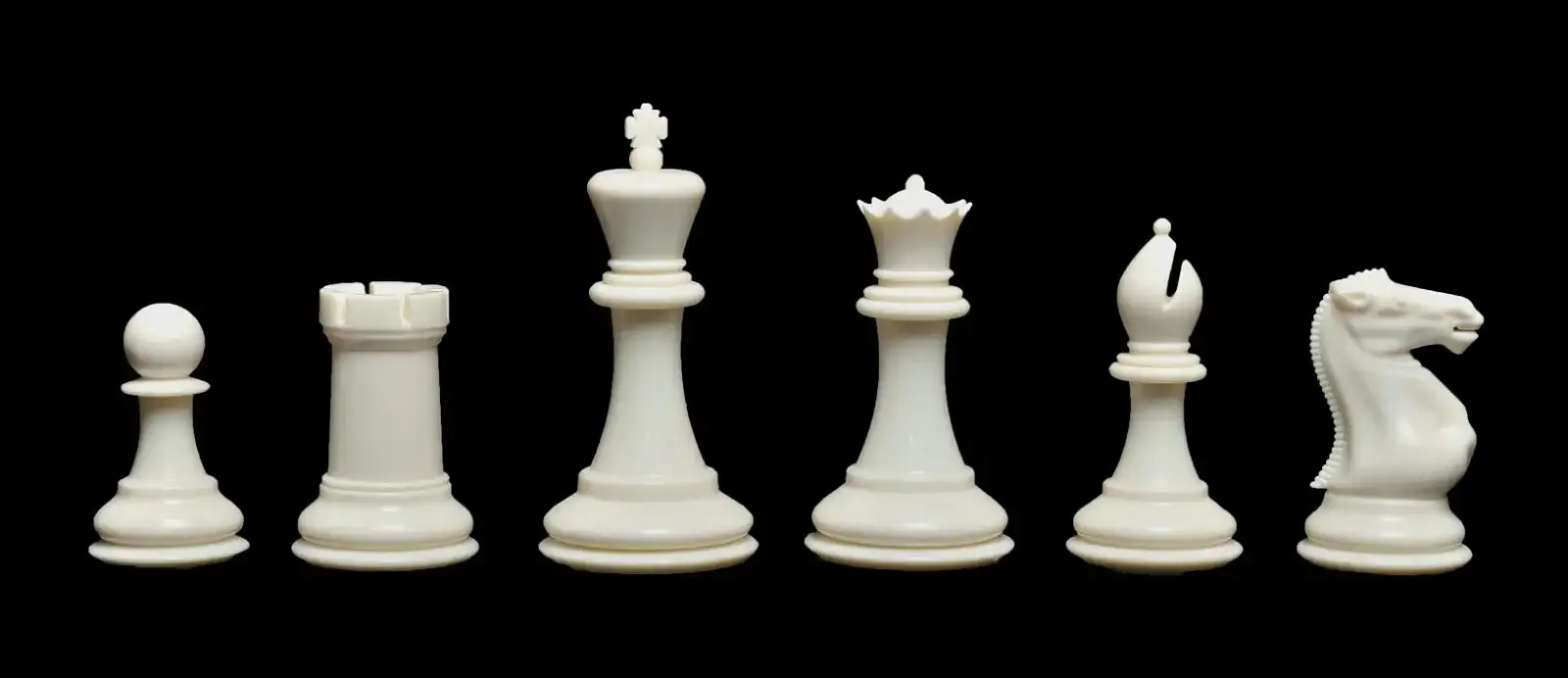 Image of The Fischer Series Plastic Chess Pieces - 3.75