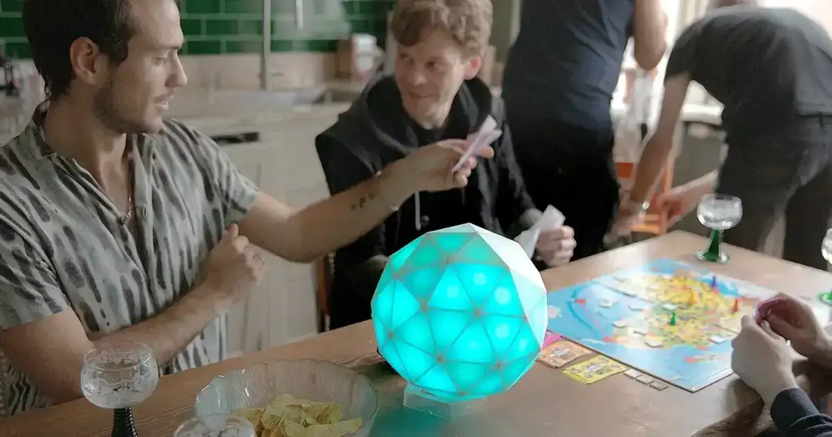 GLORB: A Smart Lamp and Living Sculpture