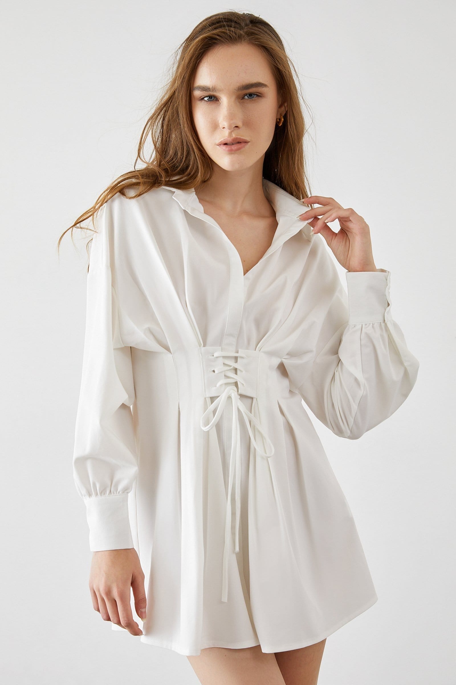 https://stratus.campaign-image.com/images/1166037000008671004_zc_v1_1698939558785_white_contrast_trim_button_up_pointelle_knit_cardigan.jpg