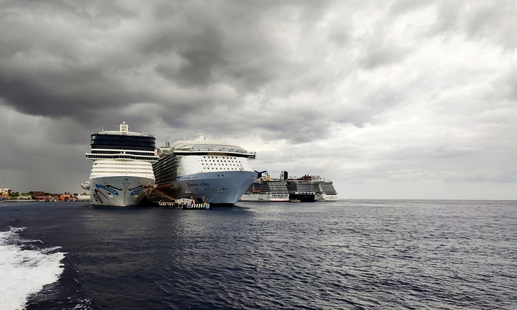 Cruise ships docked in Cozumel