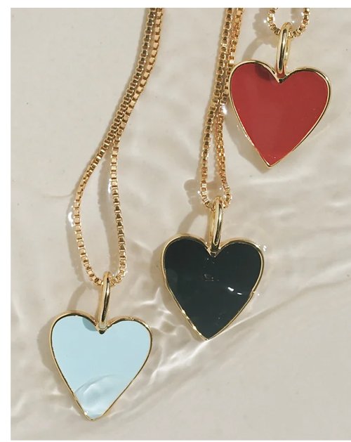 TAINTED HEART NECKLACE