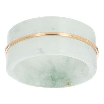 Green Jadeite 10k Yellow Gold Ring