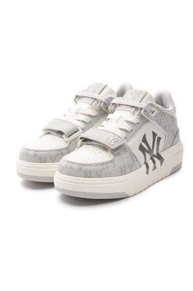 Image of Unisex Chunky Liner Mid Denim Shoes NY Yankees Gray