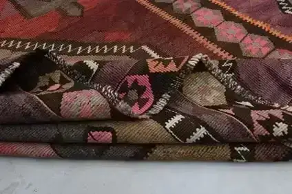 Threads Of Tradition: Kilim Rugs Auction