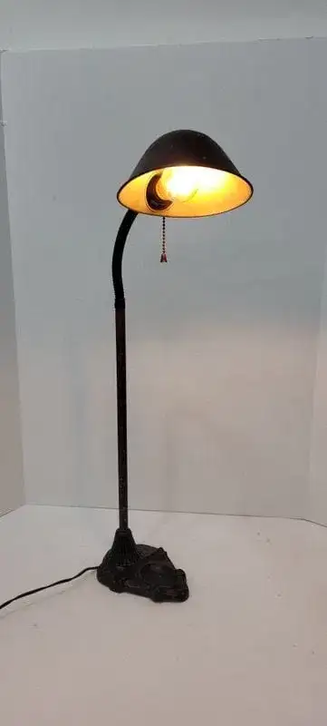 Vintage And Mid-century Art And Lighting