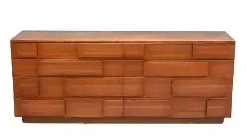 Mid-century Modern Art And Furnishings