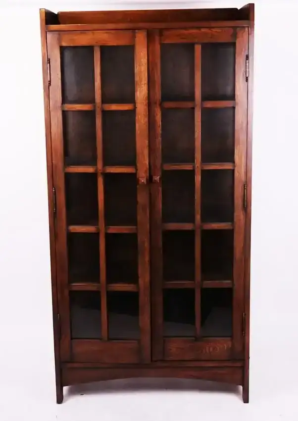 Mission-Style Oak Bookcase / Cabinet