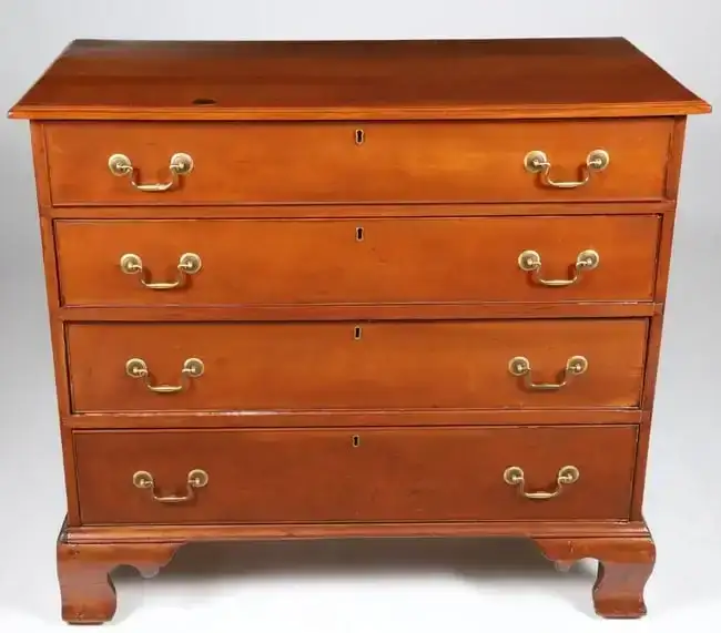 American Chippendale Cherry Wood Chest of Drawers, early 19th Century