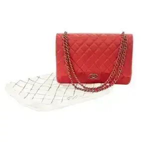 Chanel Jumbo Classic Double Flap Shoulder Bag