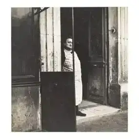 Louis Stettner (1922- 2016) The Concierge, Paris