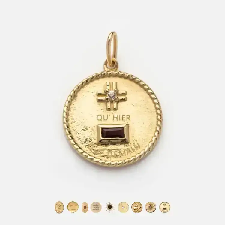 Image of Statement Charm