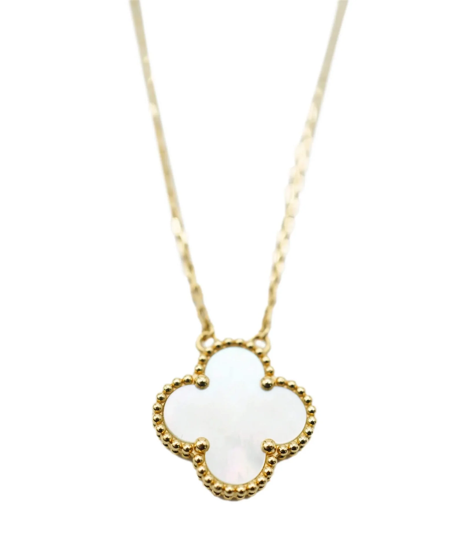 Image of Van Cleef & Arpels Mother of pearl yellow gold Vintage Alhambra Pendant Necklace ASL9954