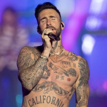 How Adam Levine Eats to Stay Shredded on the Road
