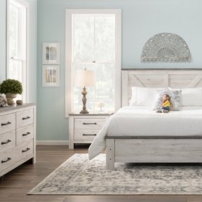 Savannah 4pc Queen bedroom set >