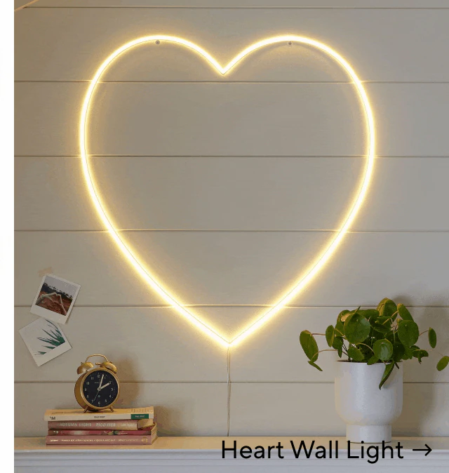 HEART WALL LIGHT
