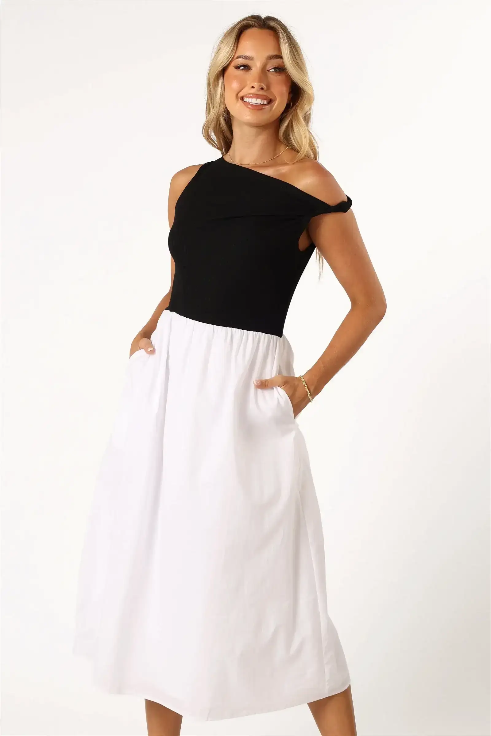 Image of Judson Midi Dress - White/Black