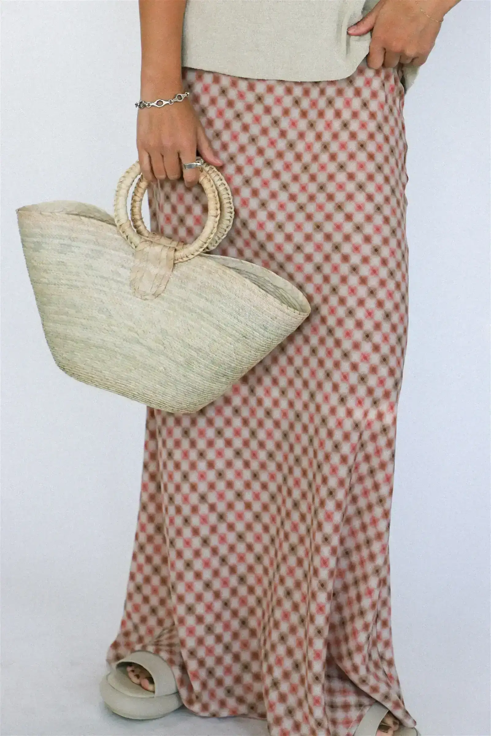 Image of Cerritos Beach Straw Tote