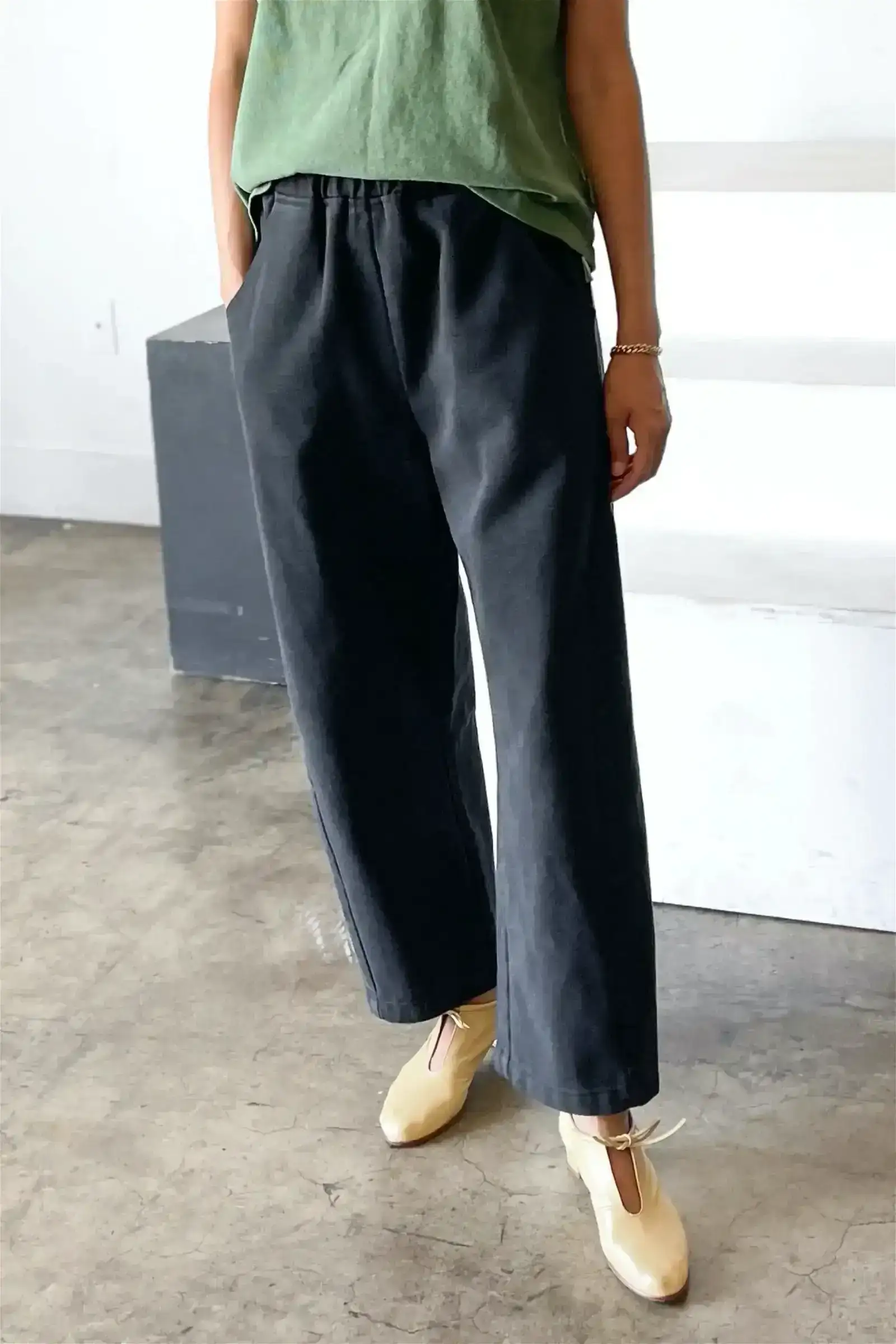 Image of Black Canvas Arc Pant