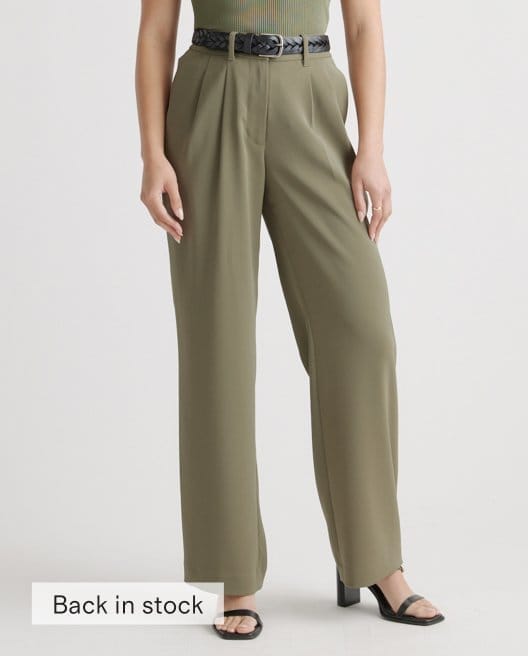 Stretch Crepe Pleated Wide Leg Pant