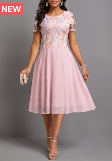 Embroidery Light Pink Short Sleeve Round Neck Dress