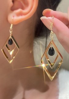 Black Rhinestone Pendant Rhombus Gold Alloy Hollow Earrings