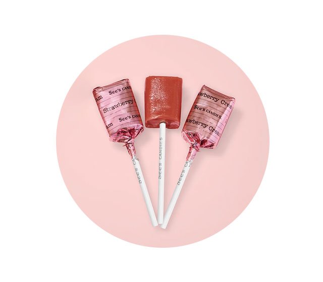 Strawberry Cream Lollypops