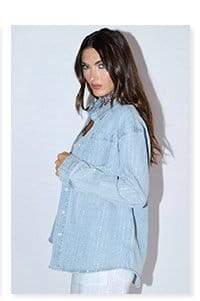 EFFORTLESS GLAM RHINESTONE STRIPE DENIM BUTTON DOWN