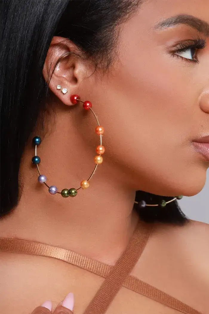 Image of Socialite Multicolor Pearl Hoop Earrings - Gold/Multicolor