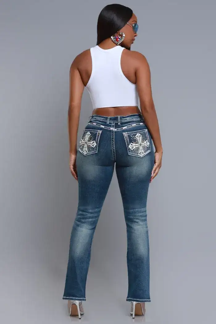 Image of Shooting Star Embroidered Straight Leg Jeans - Med Wash