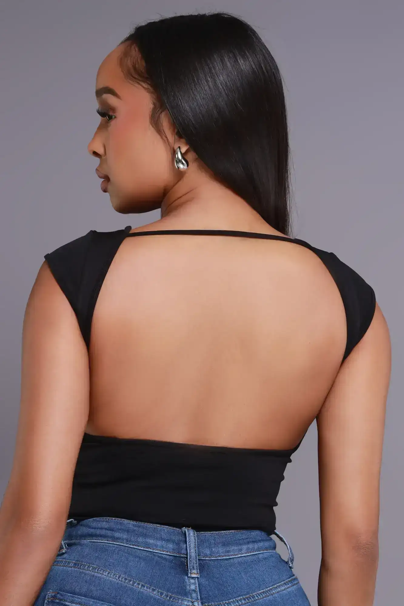 Image of Entitled Open Back Seamless Crop Top - Black