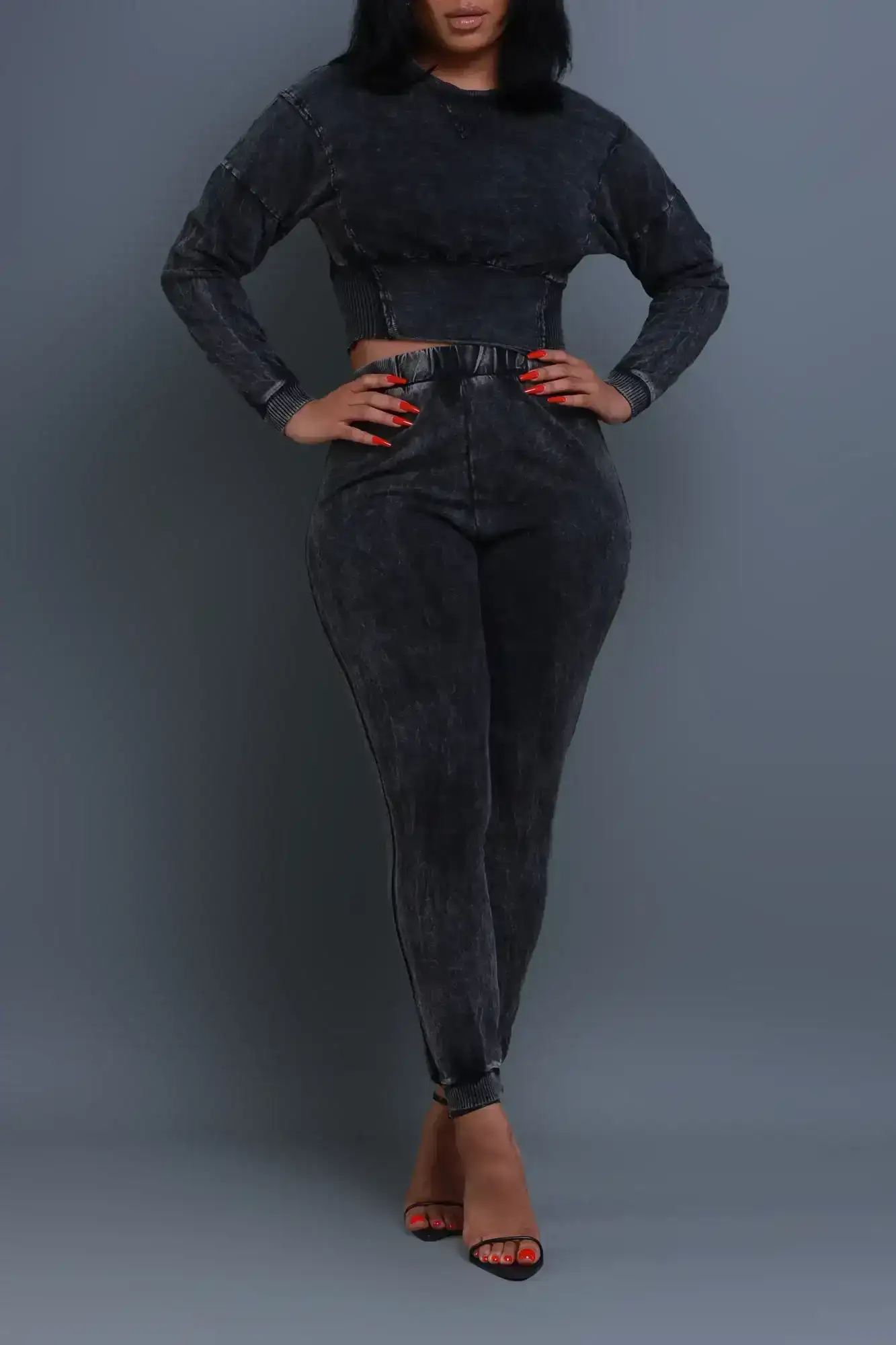 Image of Top Fan Cropped Contrast Pants Set - Black