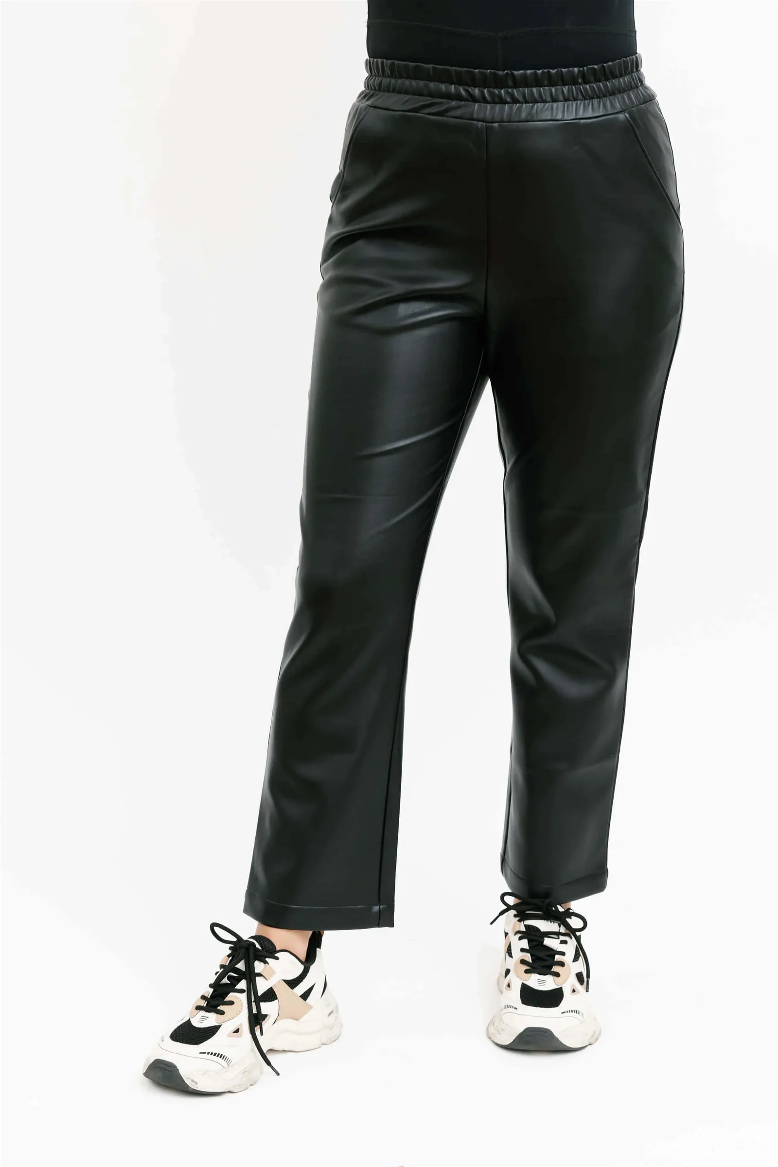 Image of Murphy Vegan Leather Pant in Midnight Black