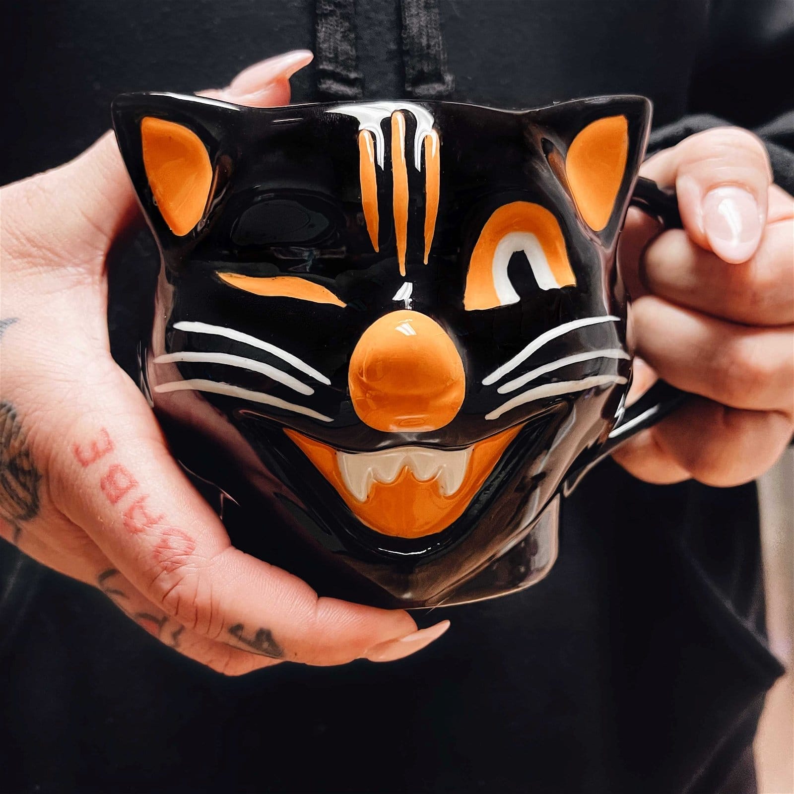 SOURPUSS JINX CAT MUG