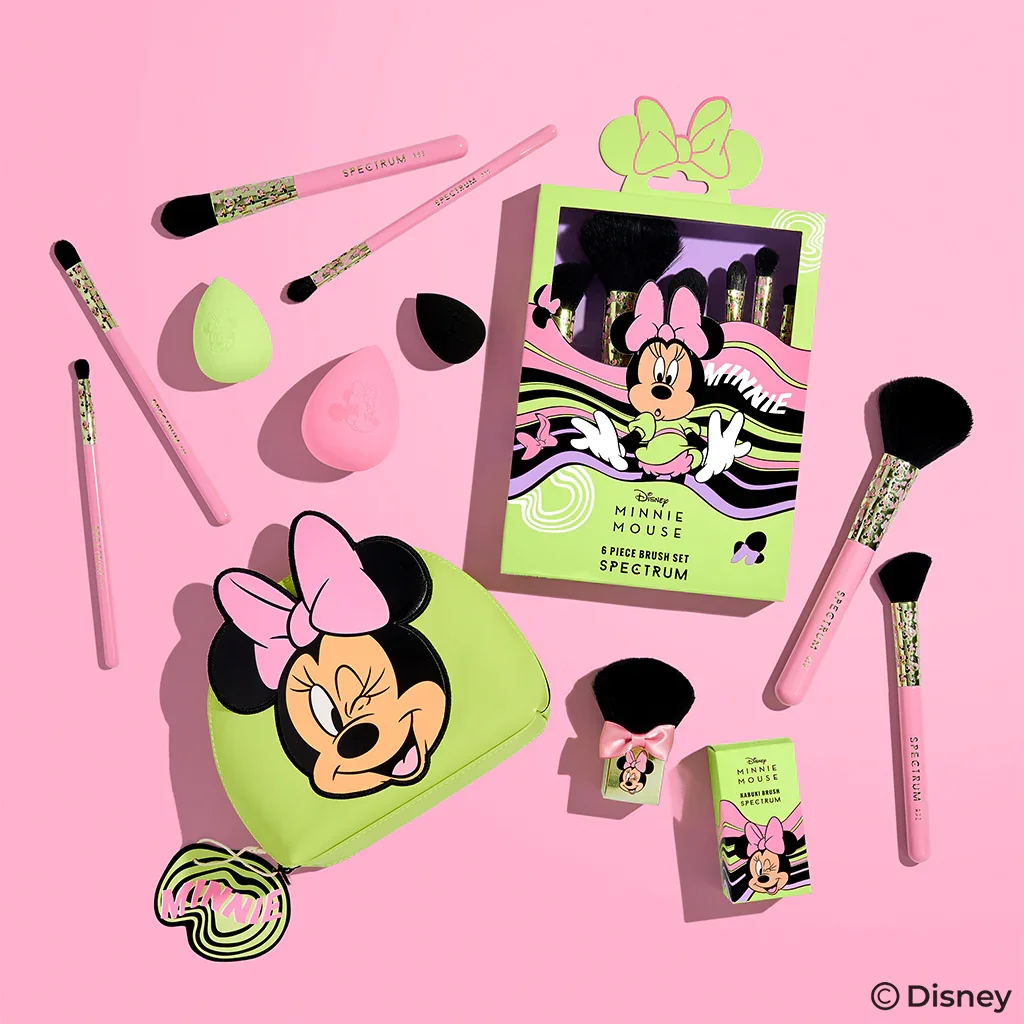 Image of So Much Minnie Makeup Brush Bundle