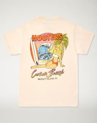 Hooters Cocoa Beach Florida T Shirt