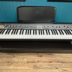 Korg Stage Vintage SV-1