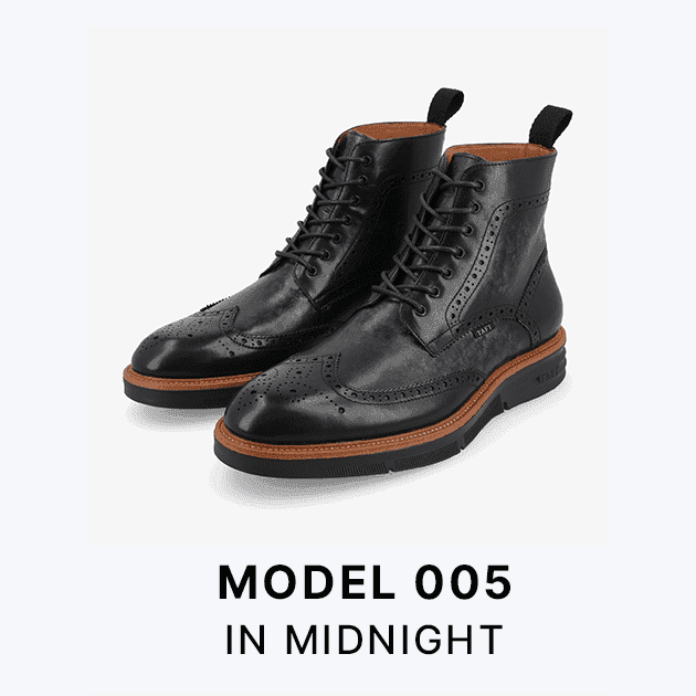 Model 005 in Midnight