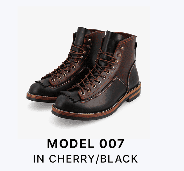 Model 007 in Cherry/Black