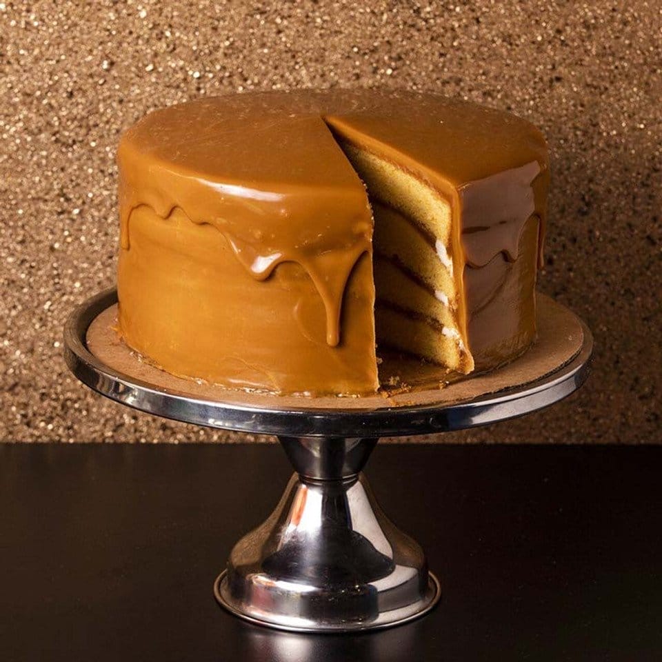 CARAMEL CAKE