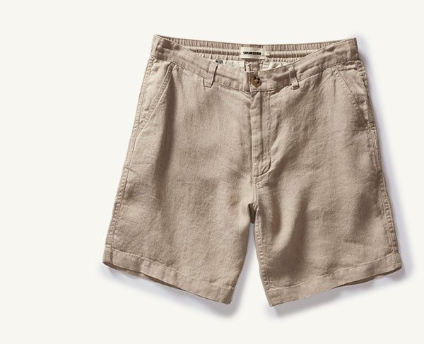 The Easy Short in Natural Linen