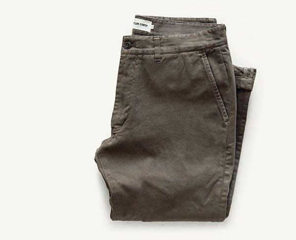 The Foundation Pant in Olive