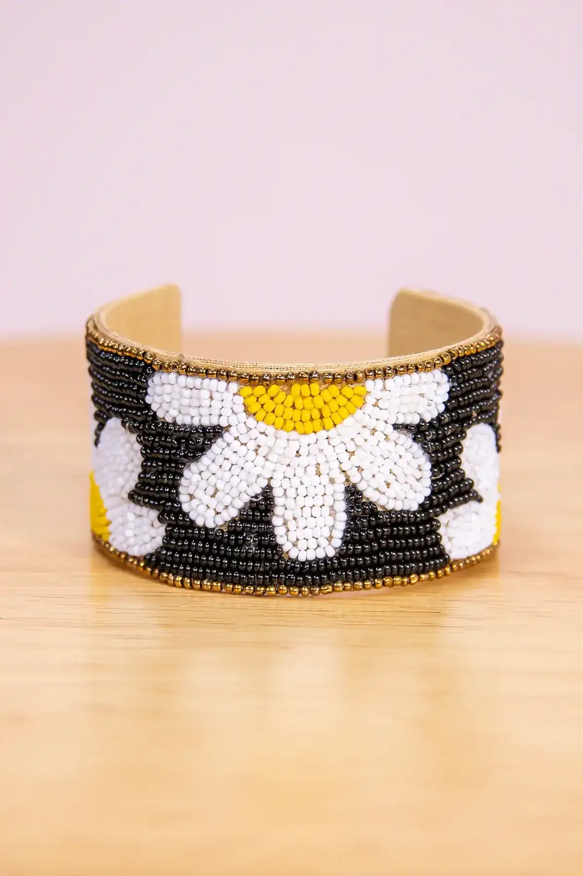 Image of Black/White/Yellow Floral Seed Bead Cuff Bracelet - BRC3406BK